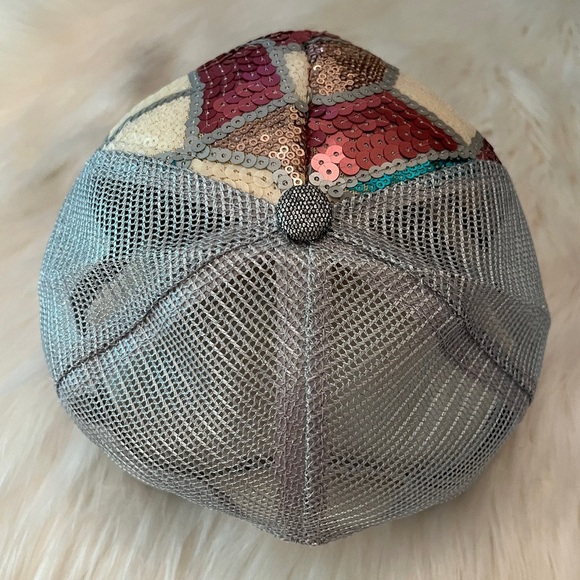 Beautiful Glam & Glitter Sequin Geometric Baseball Cap, one size - Picture 3 of 7